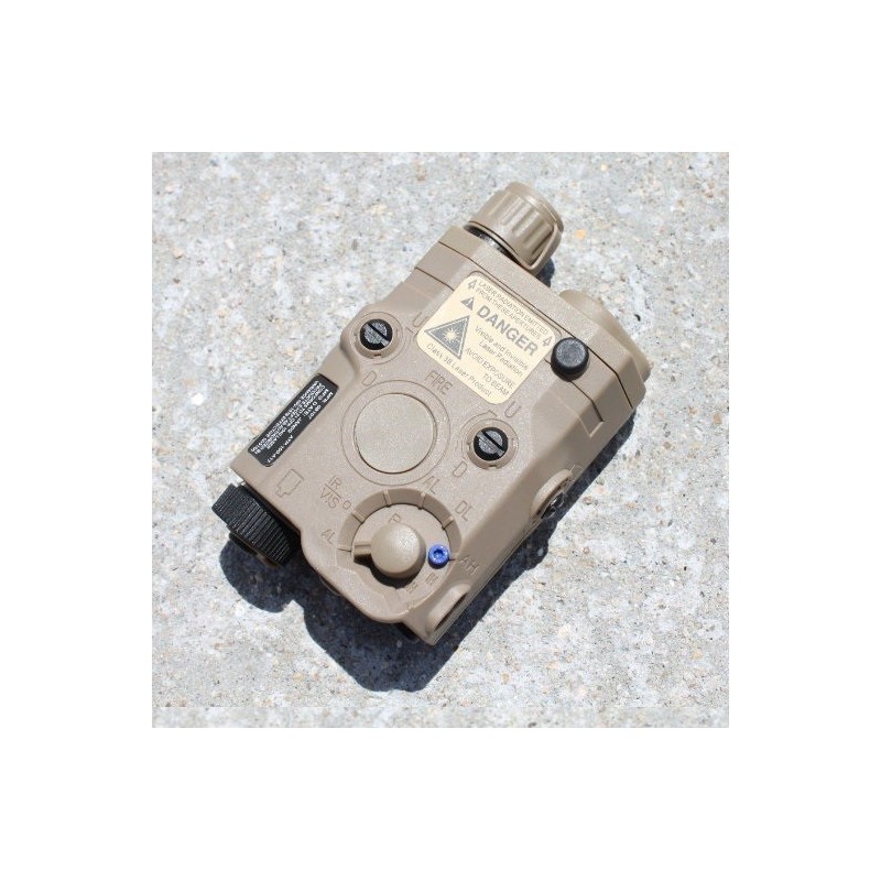 AN/PEQ-15 tan CON LASER SUMINISTROS AIRSOFT