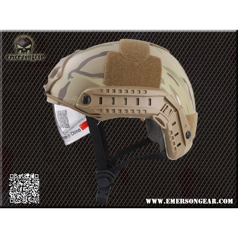 Casco Fast MH con Pantalla Multicam Emerson