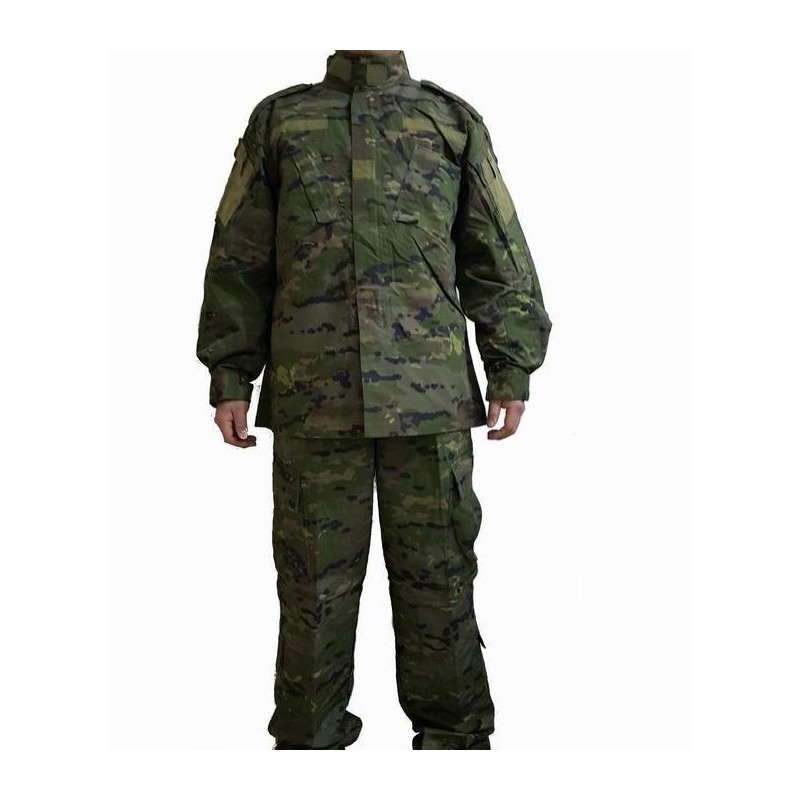uniforme boscoso pixelado español mas chambergo